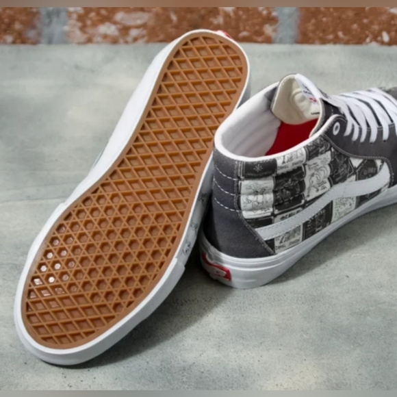 Vans X Daniel Johnston Skate Sk8-Hi *NWT* - Picture 4 of 11